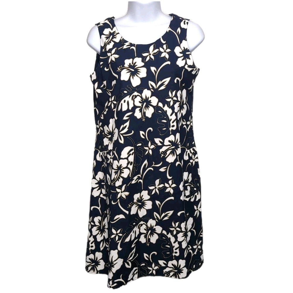 VTG Hilo Hattie Hawaiian Muumuu Dress Size S Navy White Floral Cotton Sleeveless